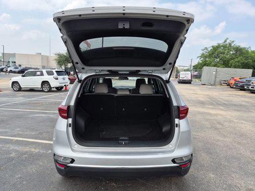 Sparkling Silver 2021 Kia Sportage LX