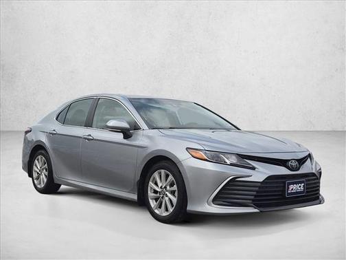 Celestial Silver Metallic 2023 Toyota Camry LE