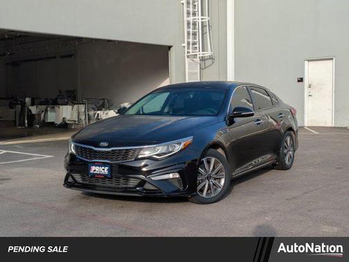 2019 Kia Optima LX