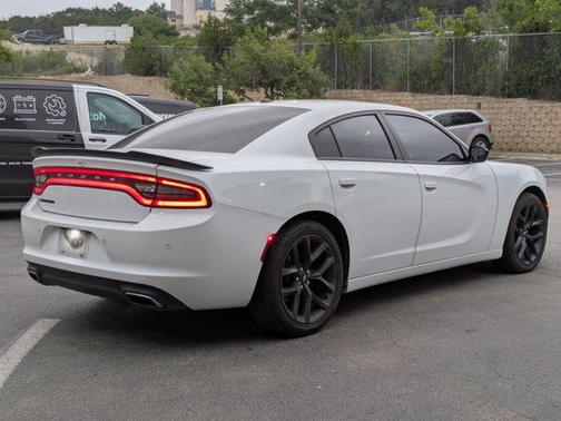 2019 Dodge Charger SXT