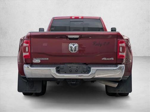2022 RAM 3500 Laramie Crew Cab 4x4 8' Box