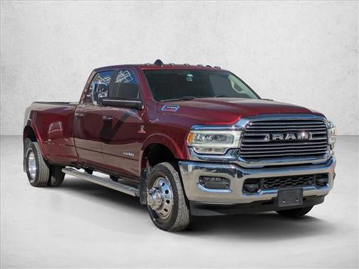 2022 RAM 3500 Laramie Crew Cab 4x4 8' Box