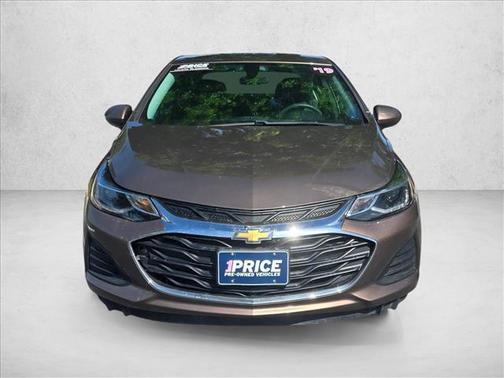 Oakwood Metallc 2019 Chevrolet Cruze LT