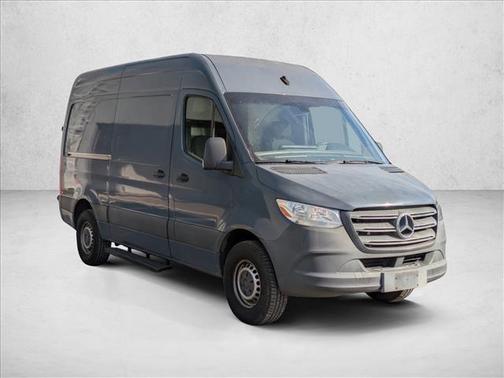 2019 Mercedes-Benz Sprinter 2500 Standard Roof