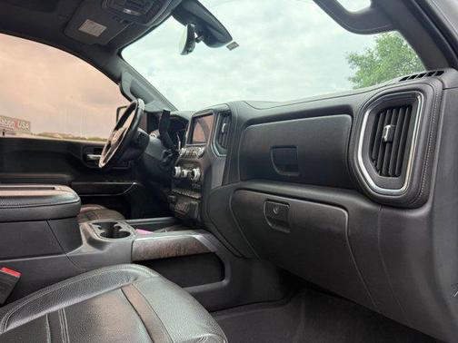 White Frost Tricoat 2020 GMC Sierra 3500 Denali