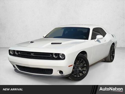 2015 Dodge Challenger SXT
