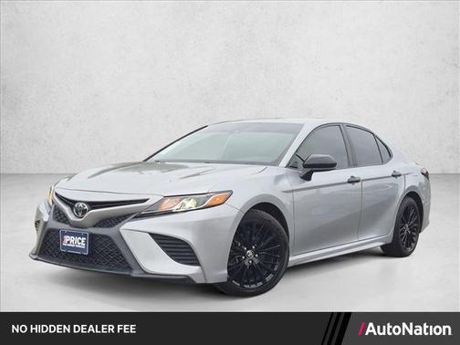 Celestial Silver Metallic 2020 Toyota Camry SE
