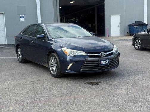 Parisian Night Pearl 2015 Toyota Camry XLE