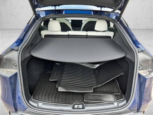 Blue 2026 Tesla Model Y Premium Rear-Wheel Drive