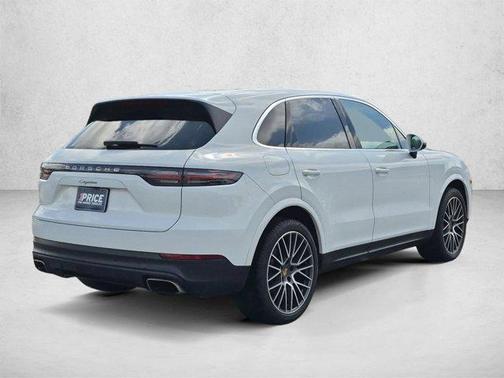 Carrara White Metallic 2019 Porsche Cayenne Cayenne