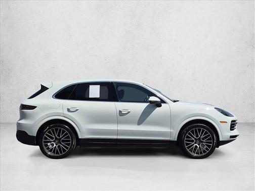 Carrara White Metallic 2019 Porsche Cayenne Cayenne