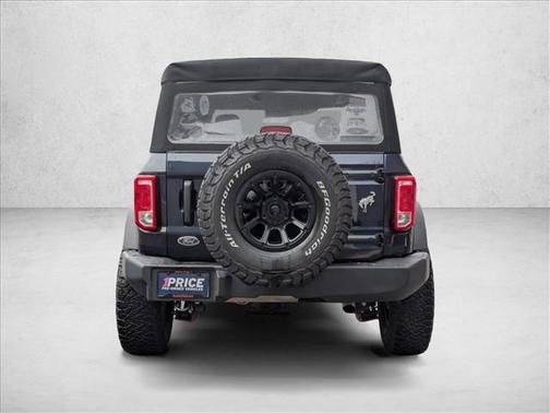 2021 Ford Bronco Base