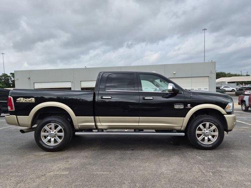 Brilliant Black Crystal Pearlcoat 2017 RAM 2500 Longhorn