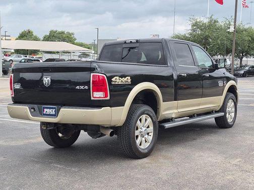 Brilliant Black Crystal Pearlcoat 2017 RAM 2500 Longhorn