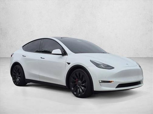 Pearl White Multi-Coat 2022 Tesla Model Y Performance Dual Motor All-Wheel Drive