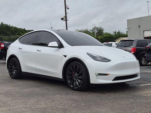 Pearl White Multi-Coat 2022 Tesla Model Y Performance Dual Motor All-Wheel Drive