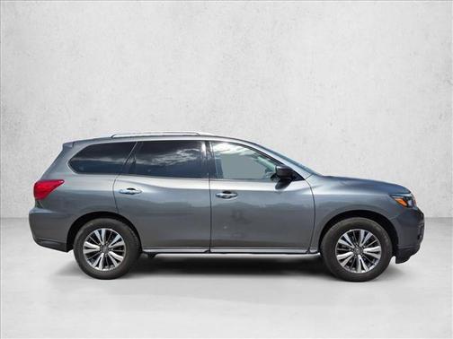 Gun Metallic 2020 Nissan Pathfinder S 2WD