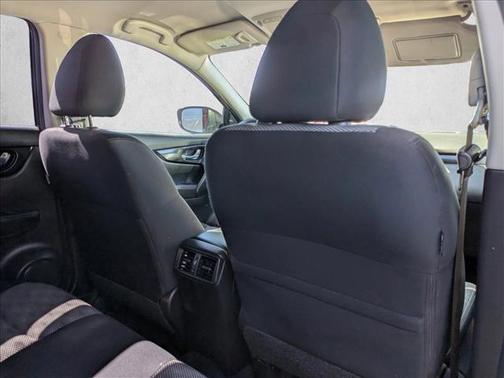 2020 Nissan Rogue Sport SV