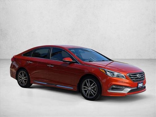 Urban Sunset 2015 Hyundai SONATA Sport 2.0T