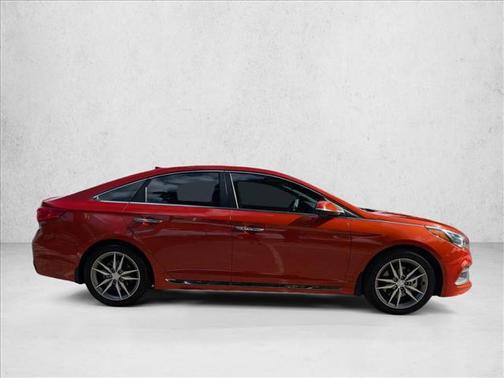 Urban Sunset 2015 Hyundai SONATA Sport 2.0T