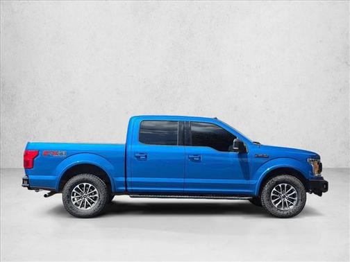 Velocity Blue Metallic 2019 Ford F-150 XLT