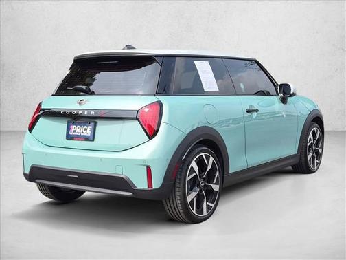 Ocean Wave Green Metallic 2025 MINI Hardtop Cooper S