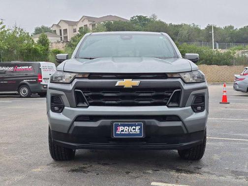 Sterling Gray Metallic 2024 Chevrolet Colorado LT