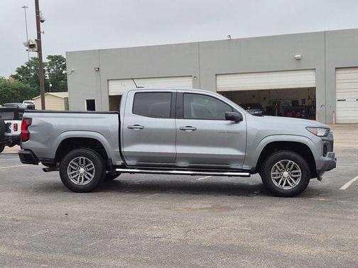 Sterling Gray Metallic 2024 Chevrolet Colorado LT