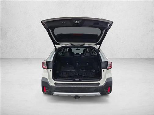 Crystal White Pearl 2020 Subaru Outback Limited XT