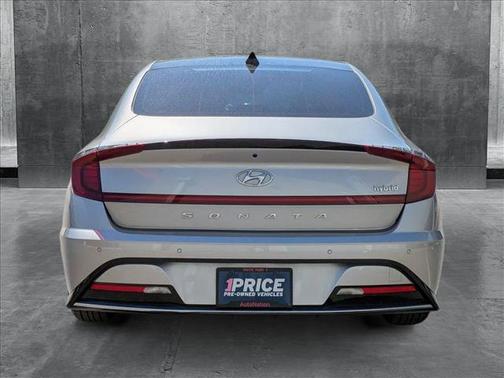 2022 Hyundai SONATA Hybrid Limited