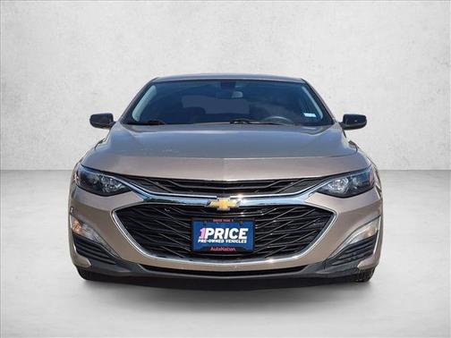 Mineral Gray Metallic 2022 Chevrolet Malibu FWD LT