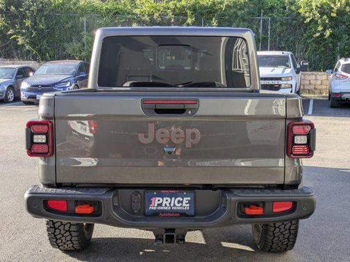 2025 Jeep Gladiator Mojave X