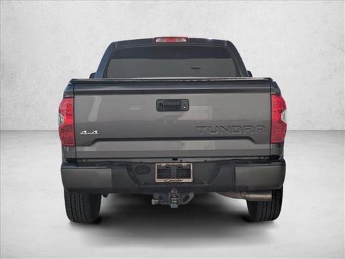 2014 Toyota Tundra SR5