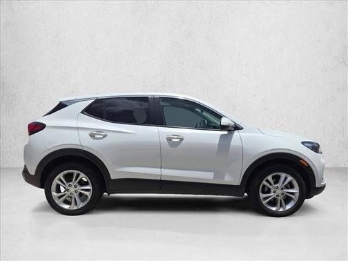 White Frost Tricoat 2022 Buick Encore GX Preferred