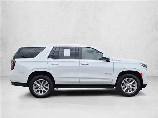 Iridescent Pearl Tricoat 2023 Chevrolet Tahoe 4WD High Country
