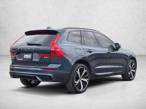 Denim Blue Metallic 2025 Volvo XC60 B5 Ultra