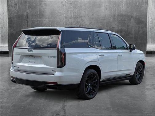 2022 Cadillac Escalade Sport
