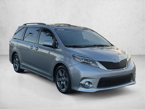 2017 Toyota Sienna SE