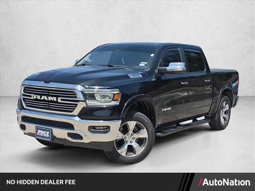 Diamond Black Crystal Pearlcoat 2021 RAM 1500 Laramie