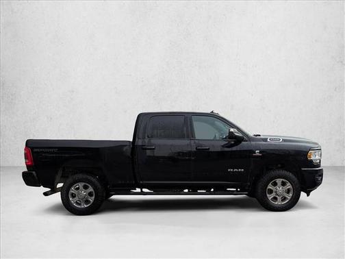 2020 RAM 2500 Big Horn Crew Cab 4X4 6'4' Box