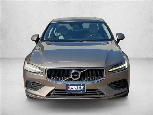 2019 Volvo S60 T6 Momentum
