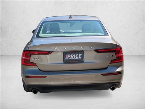2019 Volvo S60 T6 Momentum