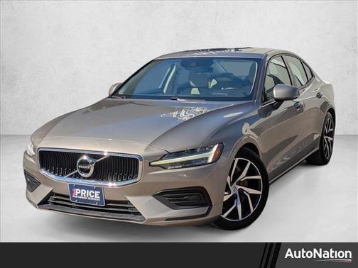 2019 Volvo S60 T6 Momentum