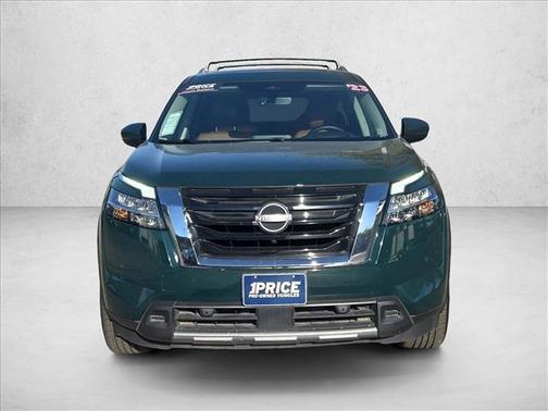 2023 Nissan Pathfinder Platinum FWD