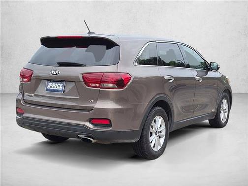 Dragon Brown 2019 Kia Sorento LX