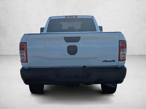 2024 RAM 2500 Tradesman Crew Cab 4x4 8' Box