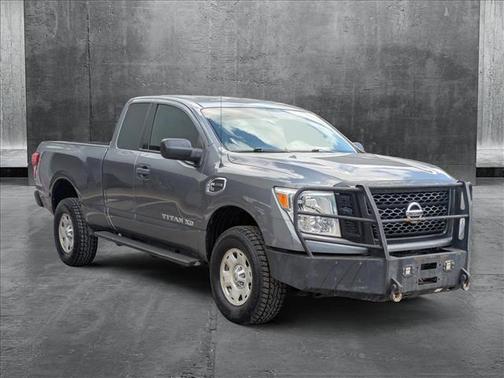 2017 Nissan Titan XD S