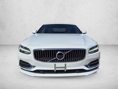 Crystal White Metallic 2020 Volvo S90 T6 Inscription