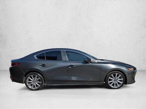 Machine Gray Metallic 2022 Mazda Mazda3 FWD w/Preferred Package