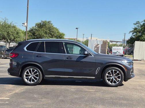 Arctic Gray Metallic 2019 BMW X5 xDrive40i
